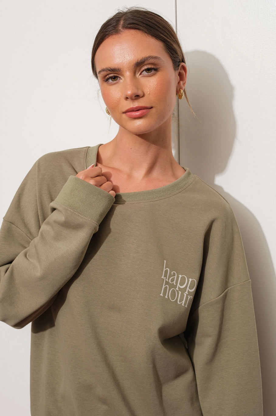 HAPPY HOUR Crewneck